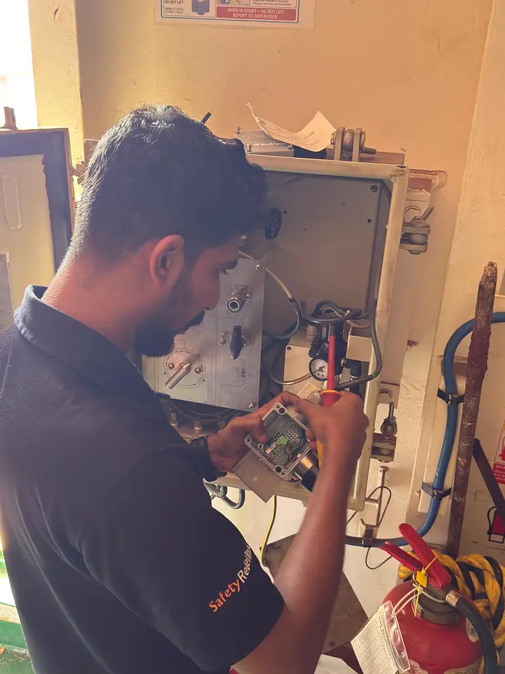 VECS System Troubleshooting & Sensor Calibration | Suez Anchorage, Egypt, photo 3