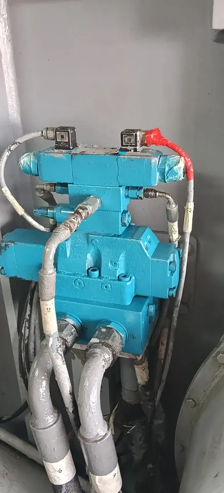 Winch, Shark Jaw & Davit Hydraulics Overhaul – Dubai Maritime City, photo 5