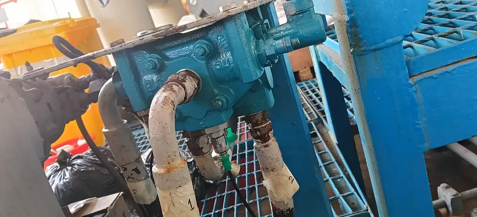 Winch, Shark Jaw & Davit Hydraulics Overhaul – Dubai Maritime City, photo 15