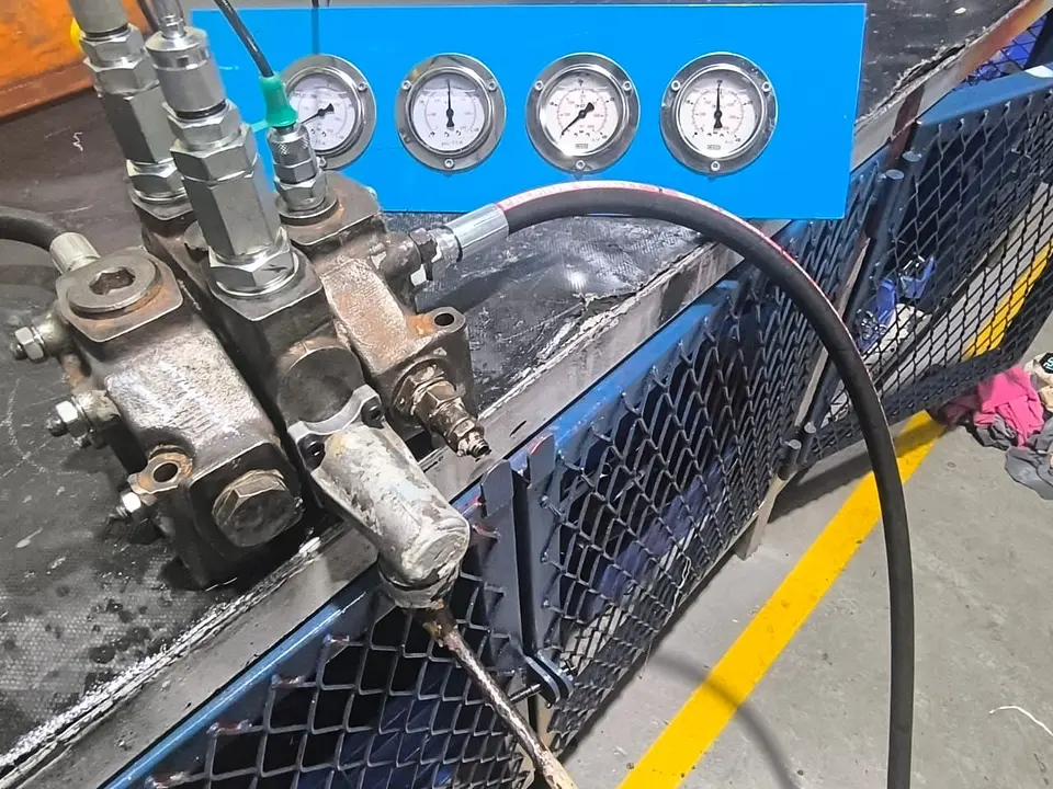 Winch, Shark Jaw & Davit Hydraulics Overhaul – Dubai Maritime City, photo 16