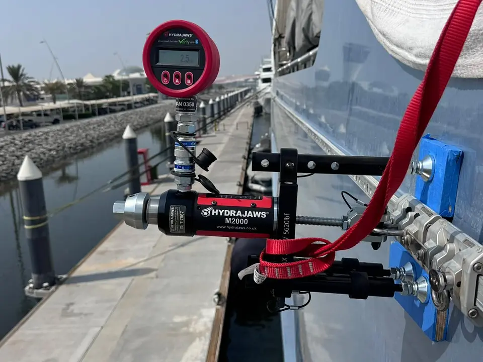 Harken Access Rail System – Pull-Out Testing | Yacht, photo 4