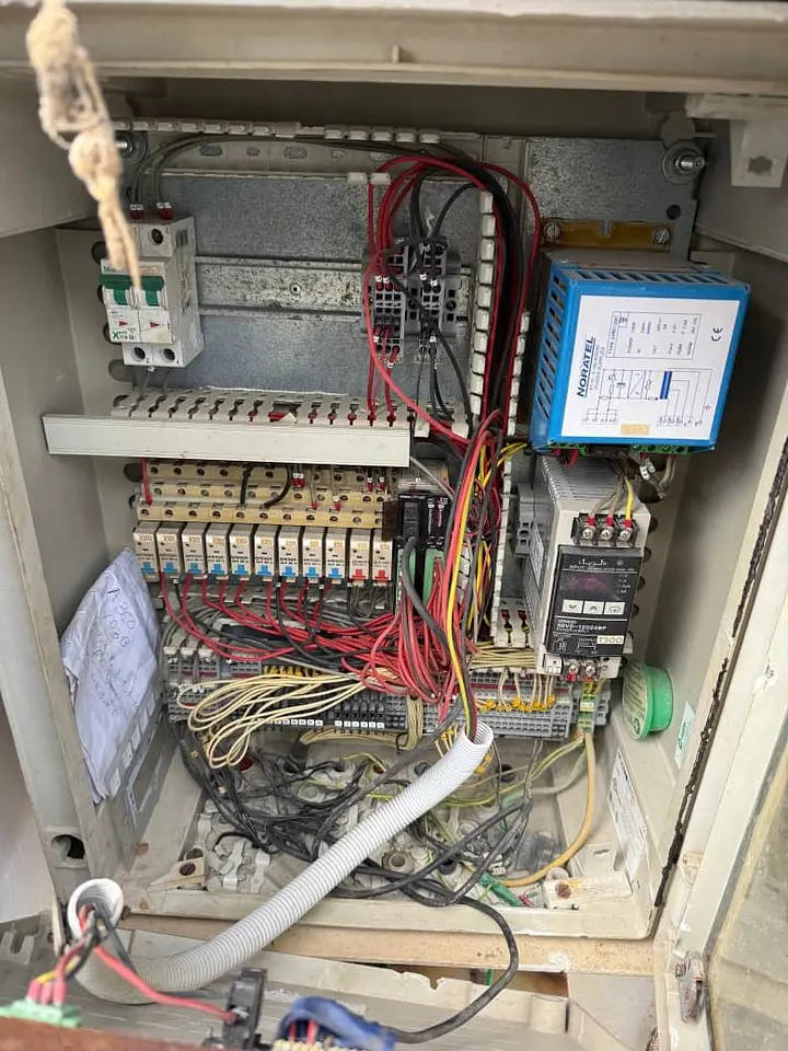 Provision Crane Fault Rectification – Fujairah Anchorage, photo 5