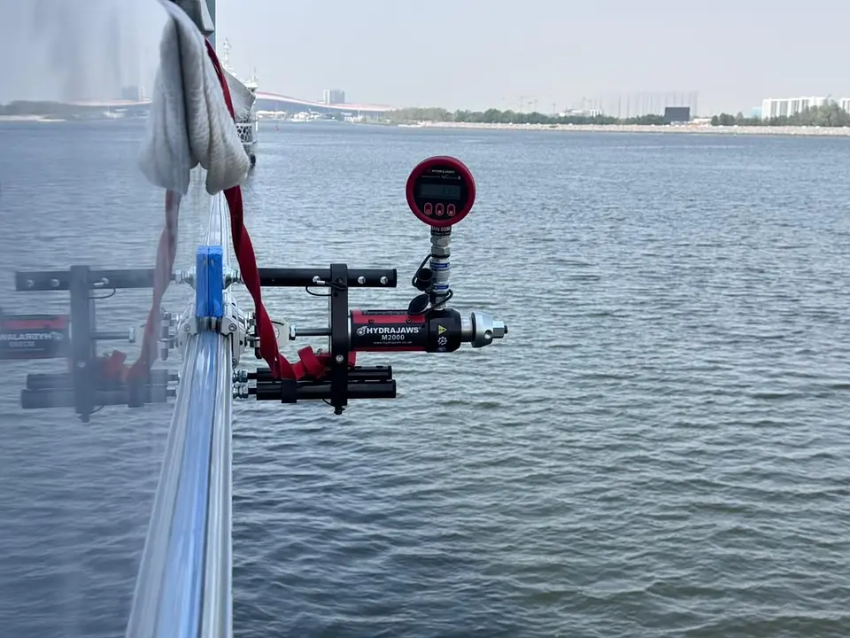 Harken Access Rail System – Pull-Out Testing | Yacht, photo 5
