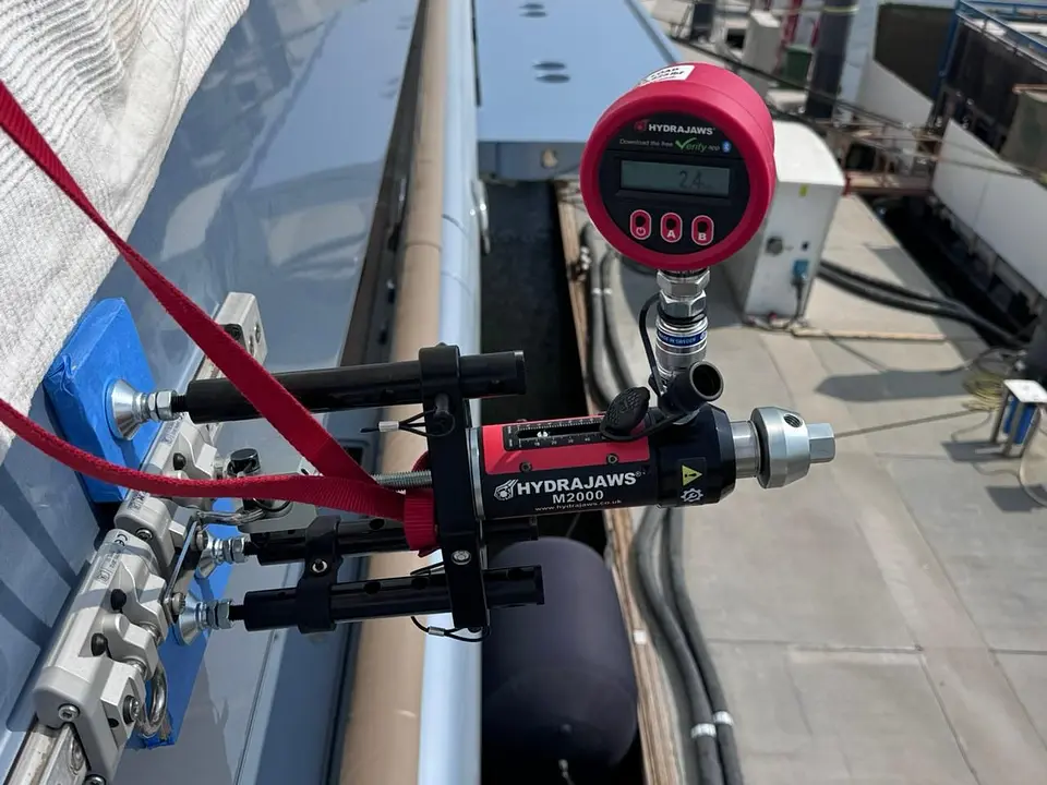 Harken Access Rail System – Pull-Out Testing | Yacht, photo 6