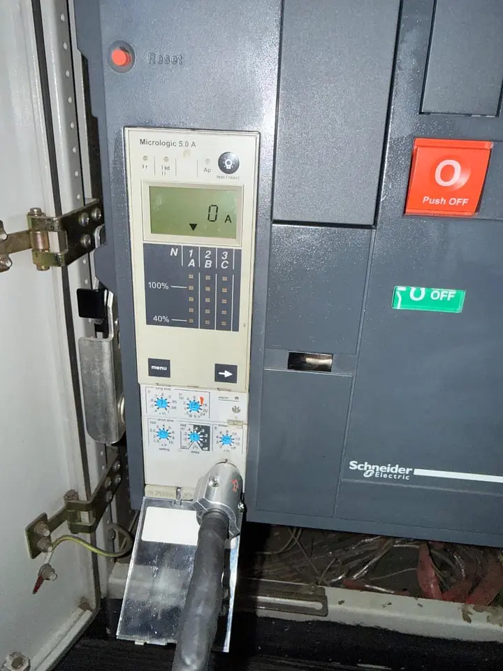 Schneider Masterpact ACB Testing & Servicing – Dubai Maritime City, photo 5