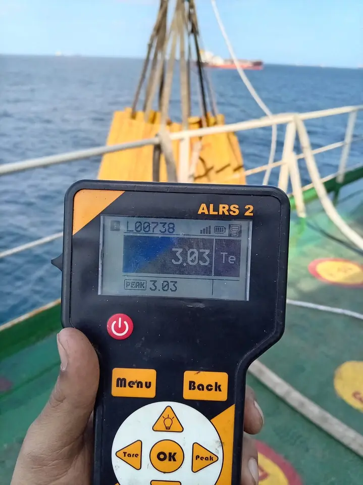 Provision Crane Load Test – Khorfakkan Anchorage, photo 4