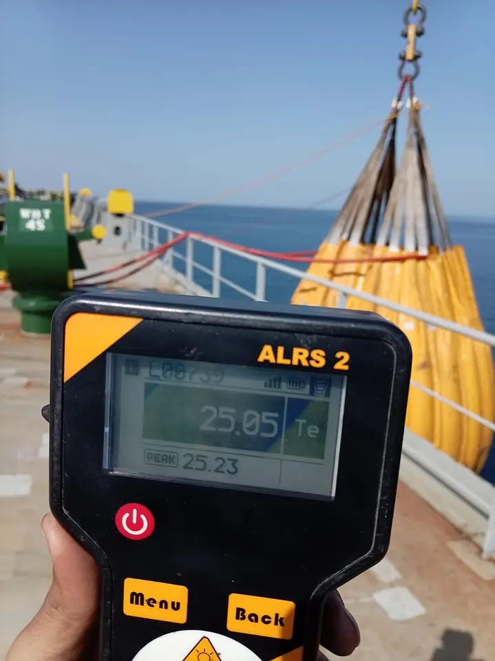 Hose Handling Crane & Lifting Equipment Load Tests – Fujairah Anchorage, photo 8