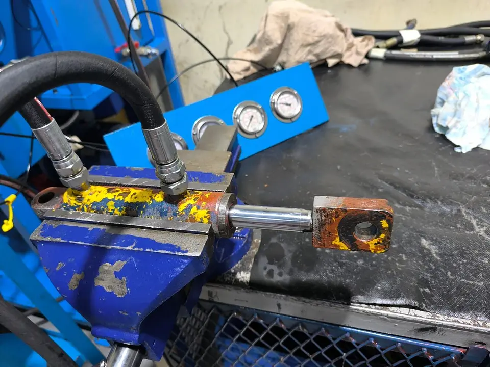 Towing Winch & Steering Hydraulics Overhaul – Dubai Maritime City, photo 11