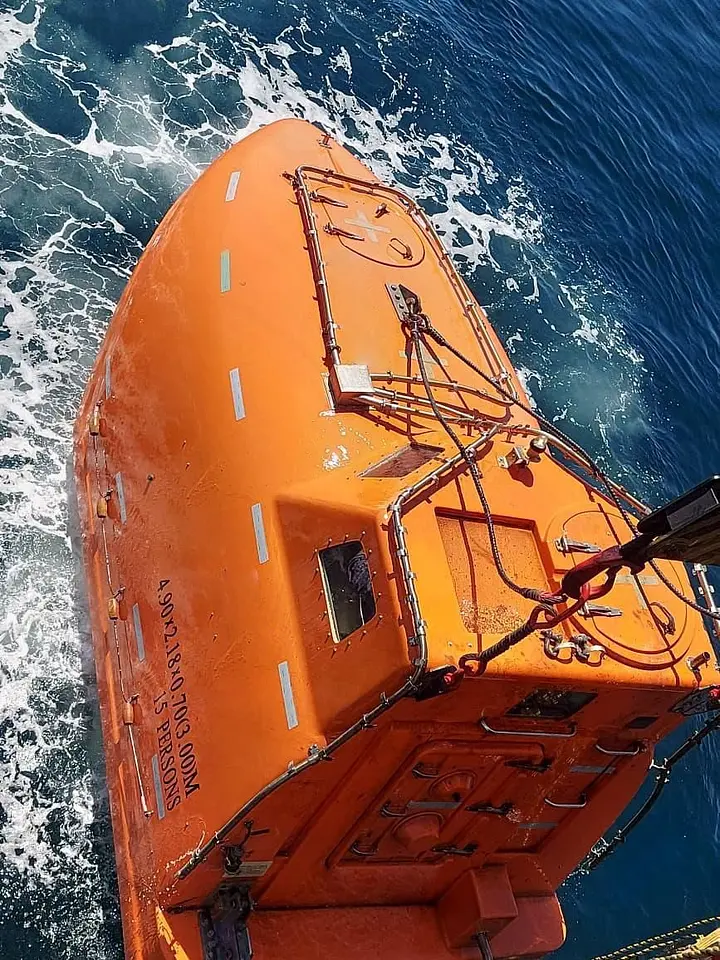 Annual Inspection of Freefall Lifeboat, Rescue Boat, Davits & Winches – Fujairah Anchorage, photo 1