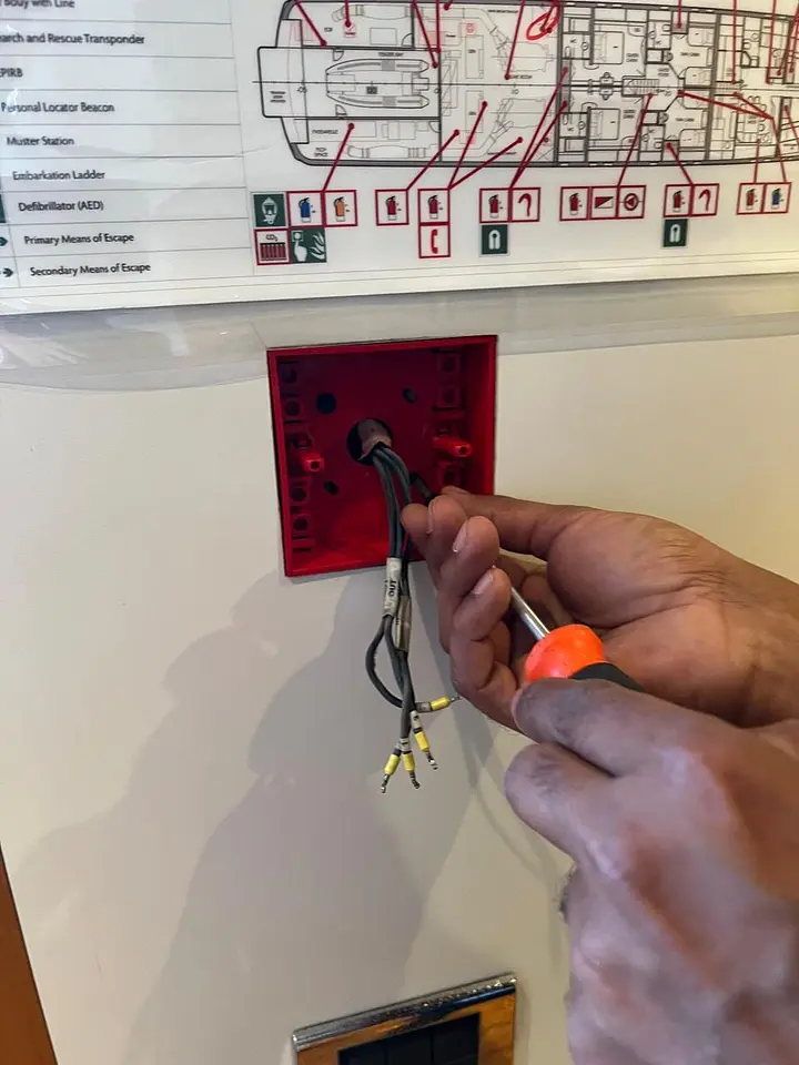 Addressable Fire Alarm System Retrofit – Luxury Yacht, Dubai Harbour, photo 8