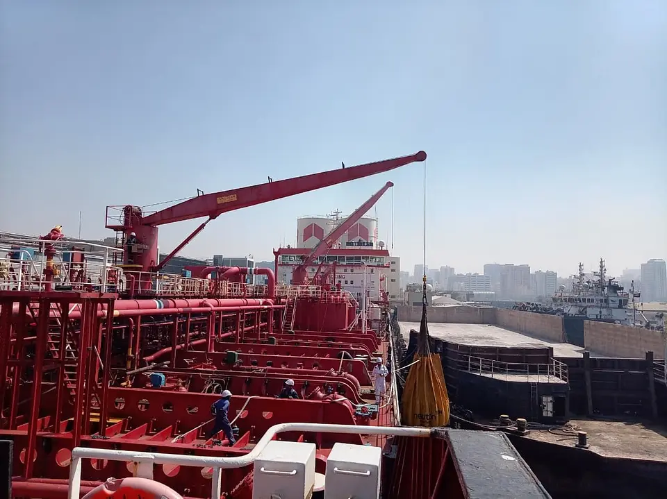 Crane Load Test & Annual Inspection – Khalid Port, Sharjah, photo 7