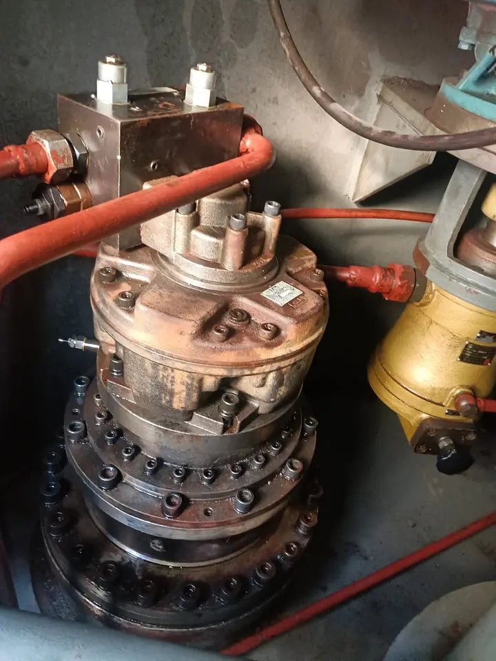 AFT MOORING WINCHES, photo 6