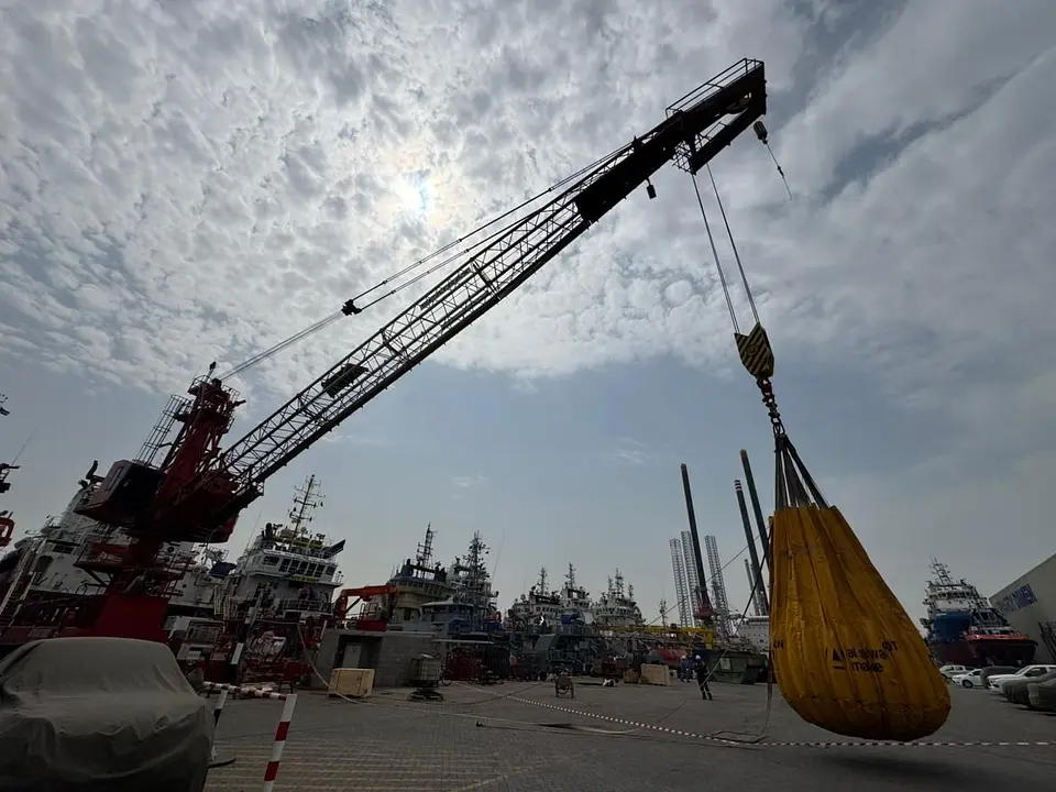 Pedestal Crane Load Test – Hamriyah Port, Sharjah, photo 3