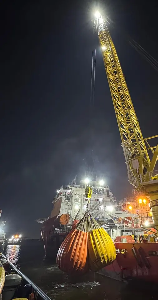 Subsea Crane & Man-Riding Load Test – Blue Gulf Shipyard, Abu Dhabi, photo 3