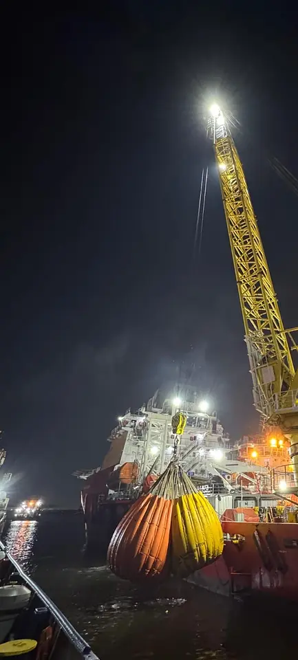 Subsea Crane & Man-Riding Load Test – Blue Gulf Shipyard, Abu Dhabi, photo 6