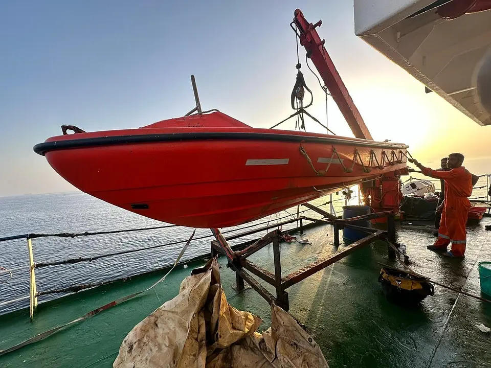 Freefall Lifeboat & Rescue Boat Annual Inspection – Khor Fakkan Anchorage, photo 4