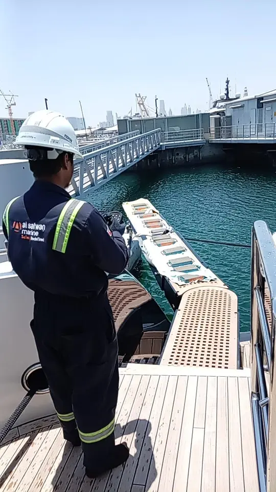 Yacht Passerelle Gangway & Boarding Ladder Load Test – Port Rashid, photo 24