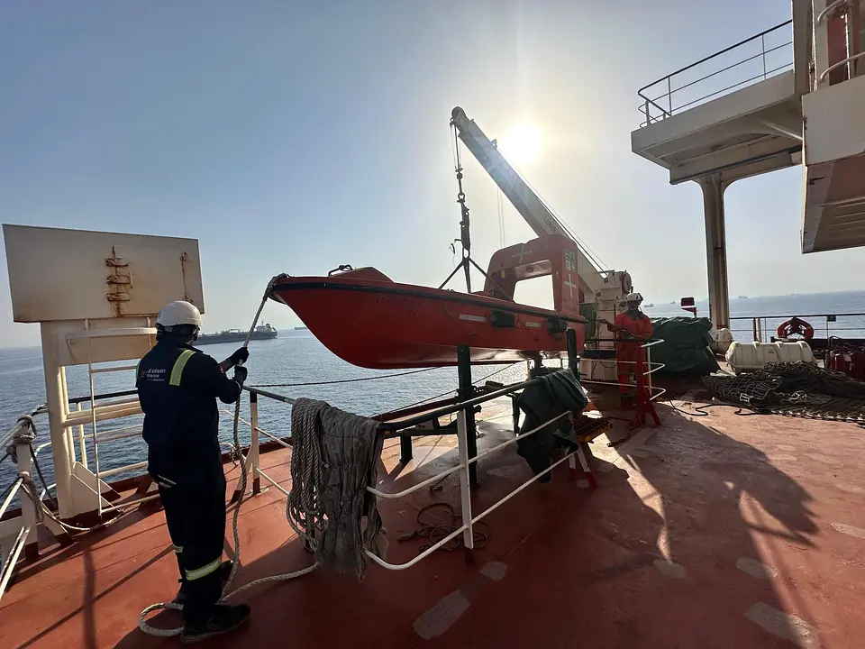 Annual Inspection of Rescue Boat & Free-Fall Lifeboat – Khorfakkan, photo 5