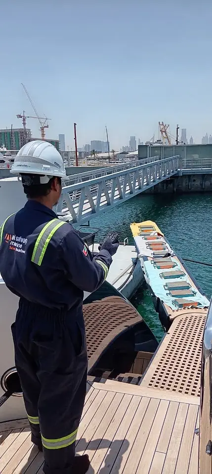 Yacht Passerelle Gangway & Boarding Ladder Load Test – Port Rashid, photo 15