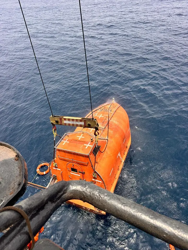 Annual Inspection of Freefall Lifeboat & Rescue Boat Davit and Winch – Fujairah Anchorage, photo 8