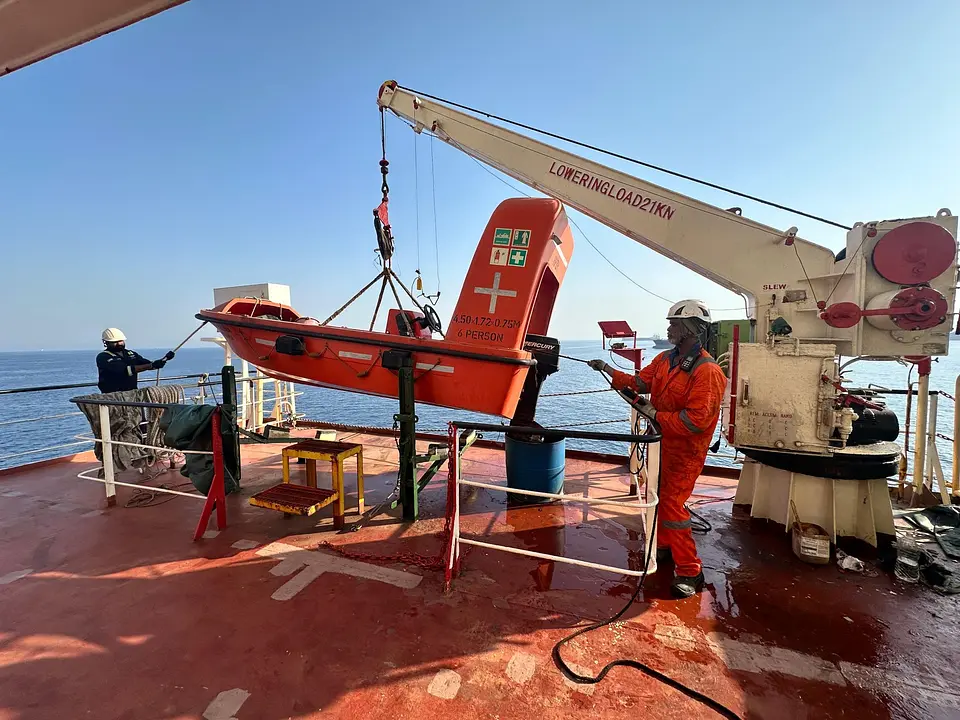Annual Inspection of Rescue Boat & Free-Fall Lifeboat – Khorfakkan, photo 9