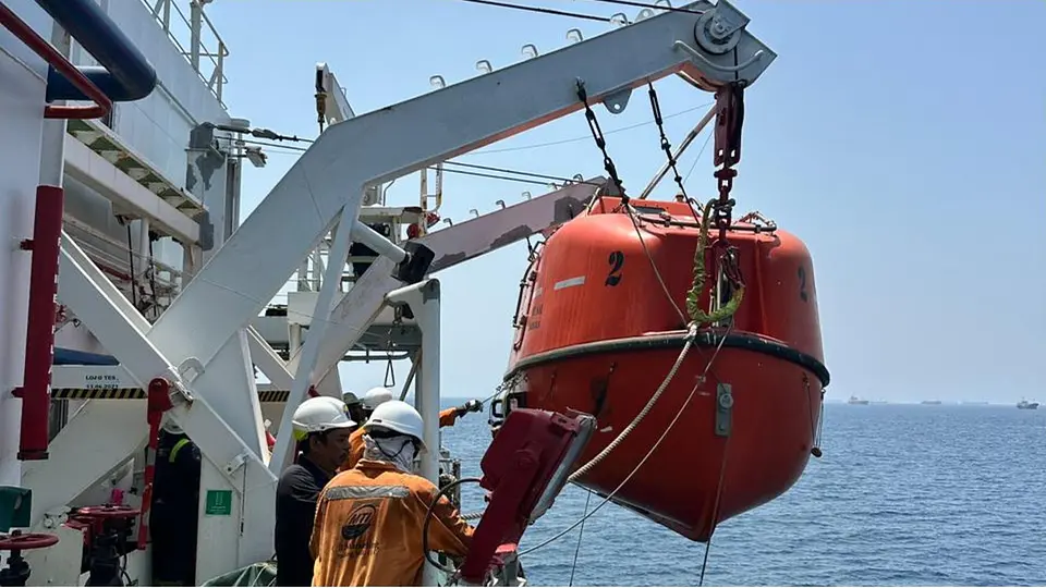 Annual Inspection of Lifeboat Systems – Fujairah Anchorage, photo 1