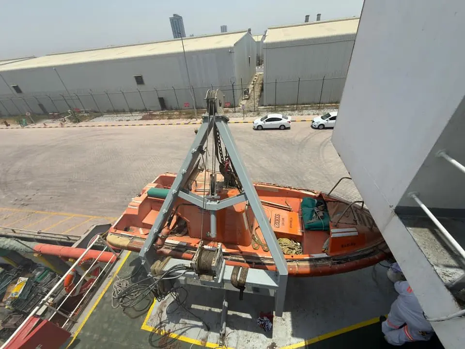 A-Frame Rescue Boat Control Panel Retrofit – RAK Port, photo 9