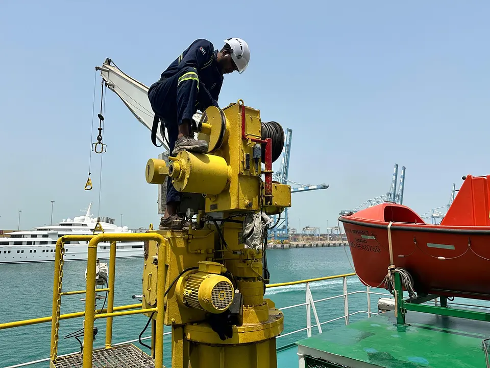 Rescue Boat Annual Inspection – Abu Dhabi, photo 7