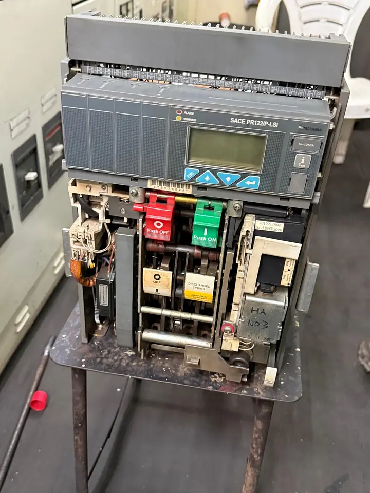 ABB ACB & MCCB Secondary Injection Testing, photo 9