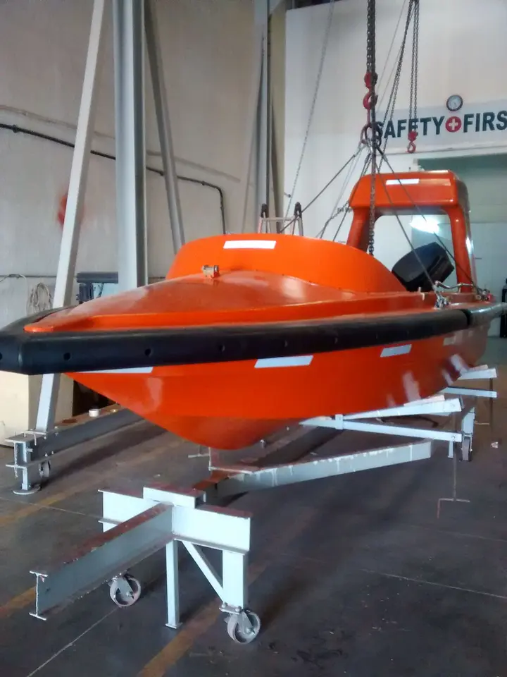 Repairing and painting of Rescue Boats @ workshop, photo 1