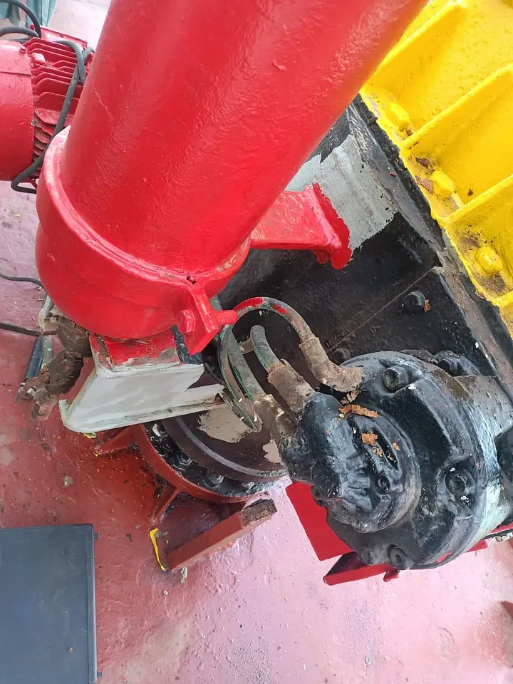 NM1- D31 Hydraulic motor overhauling, system troubleshooting, and system rectified For Rescue boat, photo 1