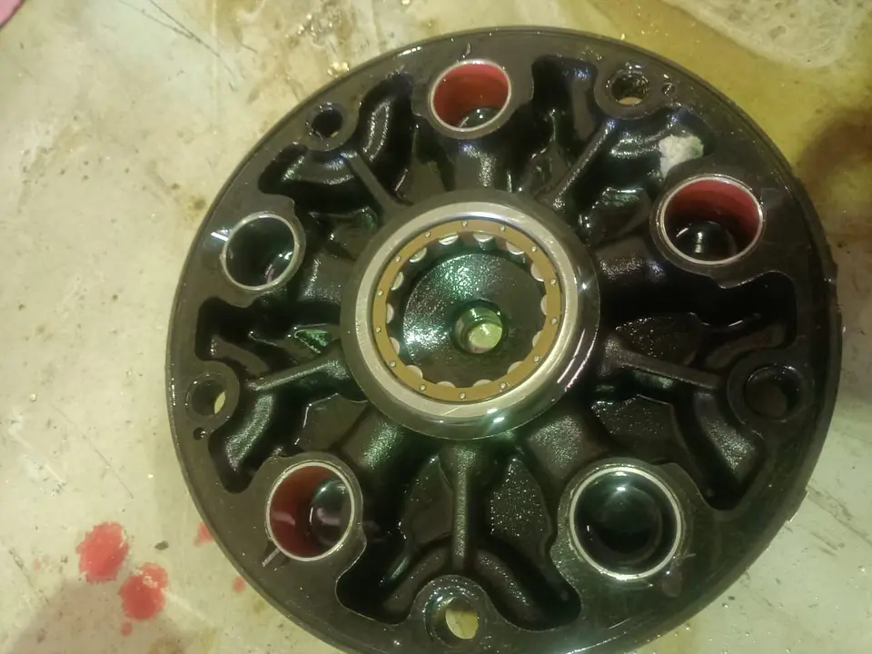 NM1- D31 Hydraulic motor overhauling, system troubleshooting, and system rectified For Rescue boat, photo 11