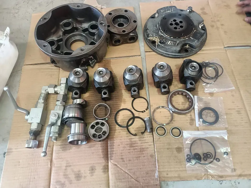 NM1- D31 Hydraulic motor overhauling, system troubleshooting, and system rectified For Rescue boat, photo 3