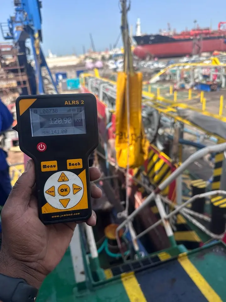 Rescue Boat Davit Load Testing @ Damen, UAE Dynamic Load test: 2264 Kg | Static load test:3225 Kg, photo 1
