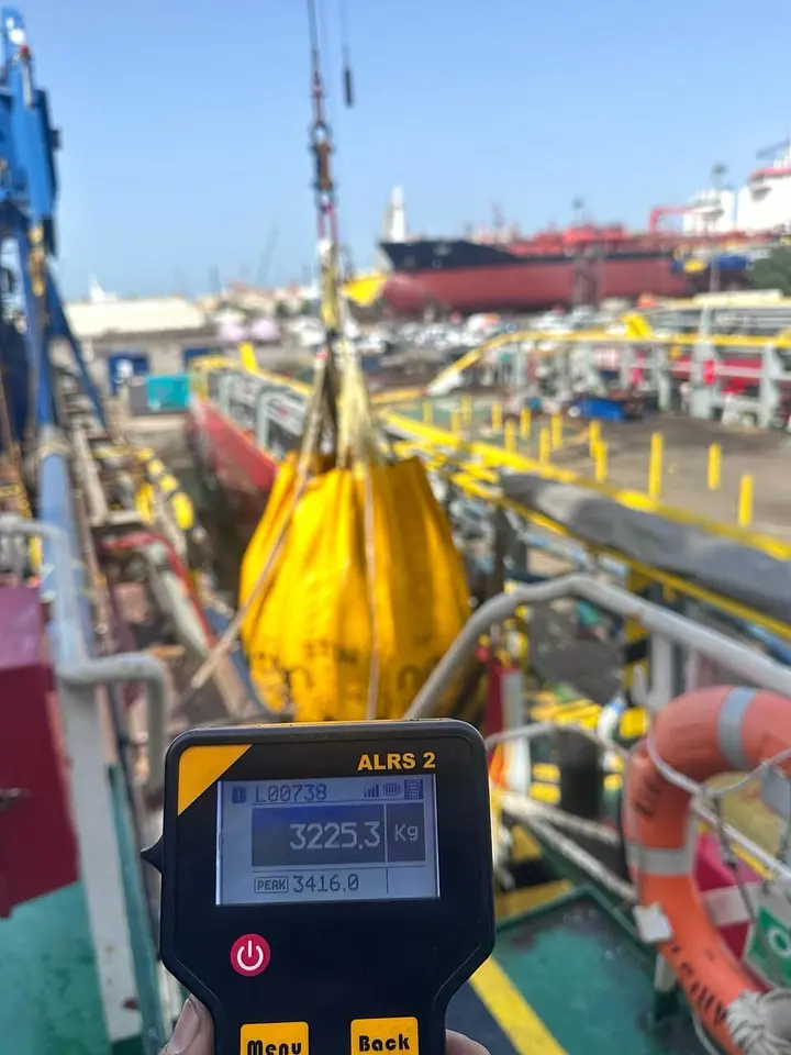 Rescue Boat Davit Load Testing @ Damen, UAE Dynamic Load test: 2264 Kg | Static load test:3225 Kg, photo 6
